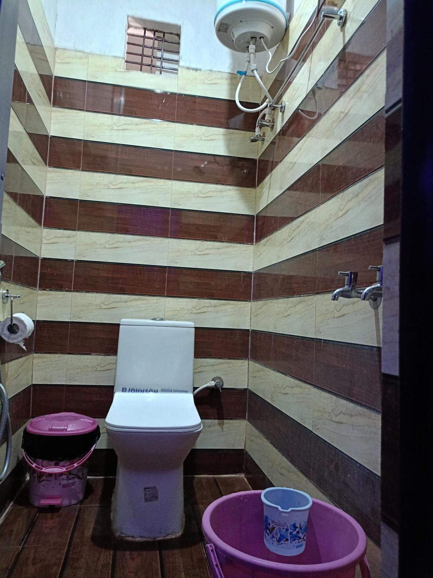 Hotel Sgh Subhadra Guest House Ayodhya Exteriör bild