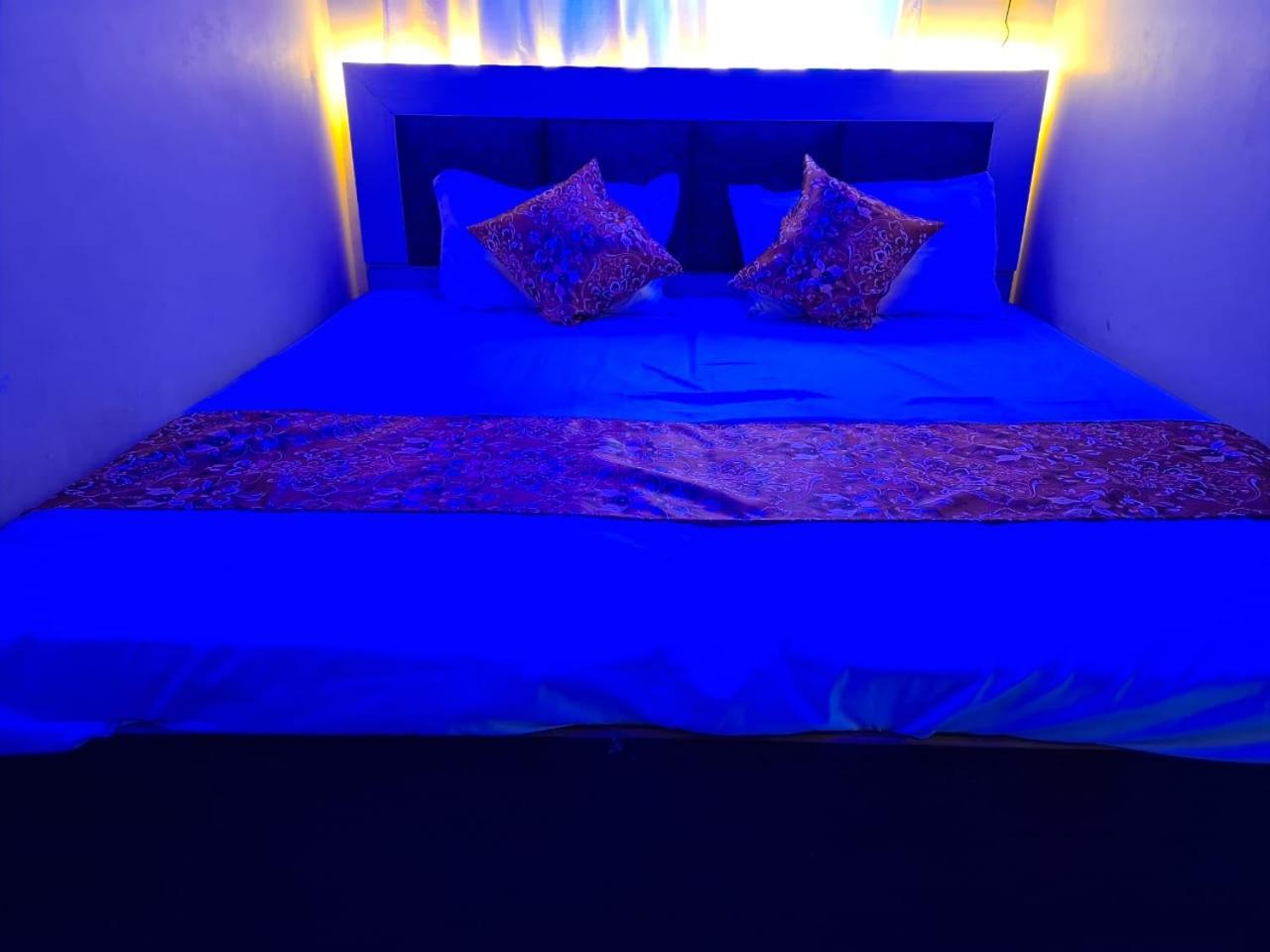 Hotel Sgh Subhadra Guest House Ayodhya Exteriör bild